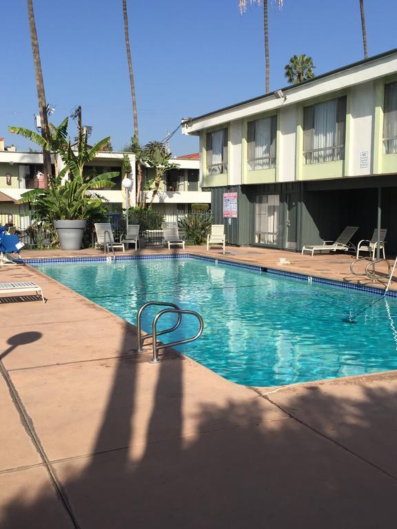 Vagabond Inn Los Angeles At Usc ภายนอก รูปภาพ