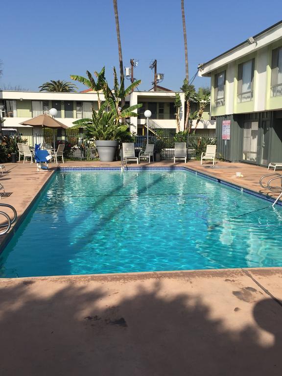 Vagabond Inn Los Angeles At Usc ภายนอก รูปภาพ