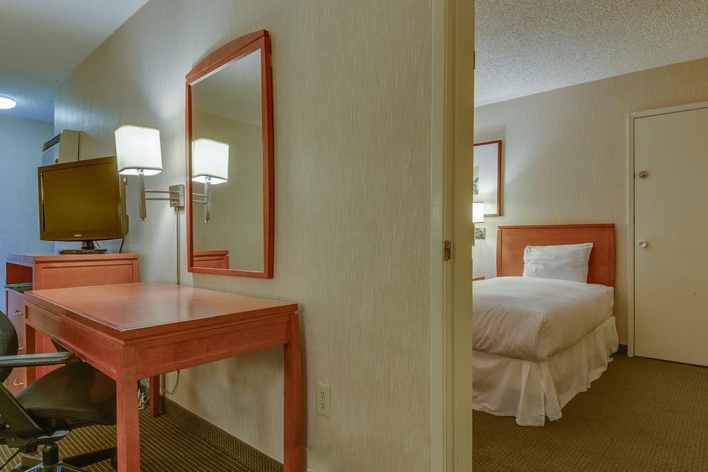 Vagabond Inn Los Angeles At Usc ภายนอก รูปภาพ